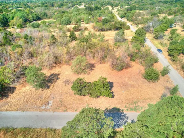Photo 3 — 11720 N Abundance Street, Spencer, OK 73084
