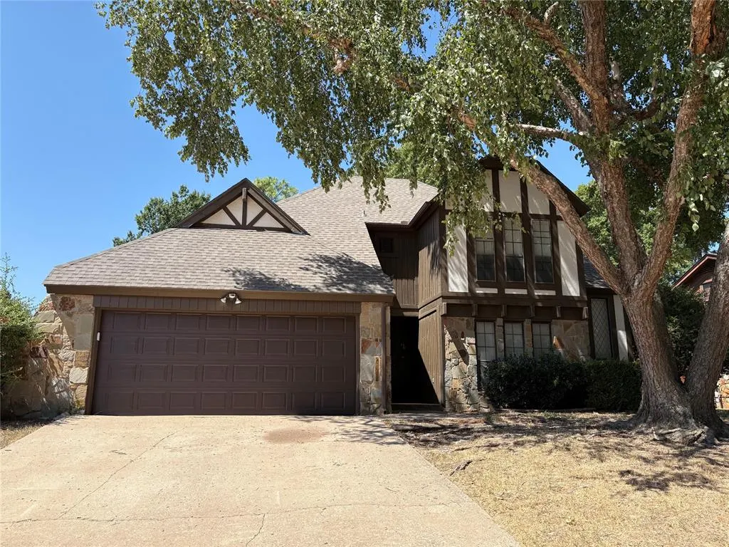 Photo 2 — 706 Heatherhill Drive, Norman, OK 73072