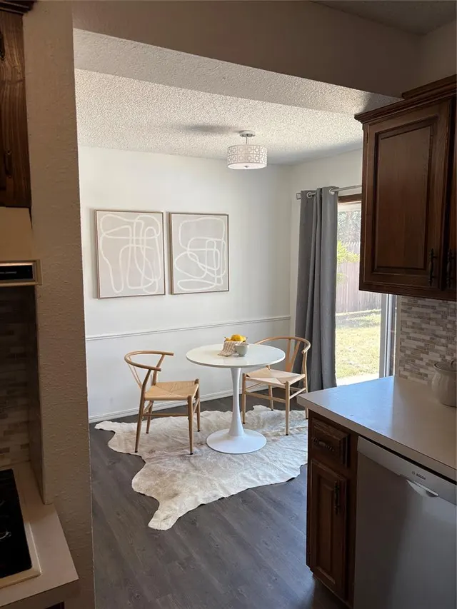 Photo 7 — 706 Heatherhill Drive, Norman, OK 73072