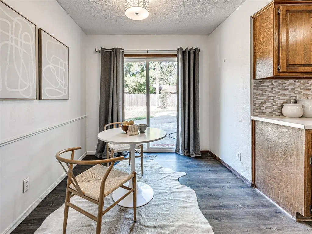 Photo 14 — 706 Heatherhill Drive, Norman, OK 73072