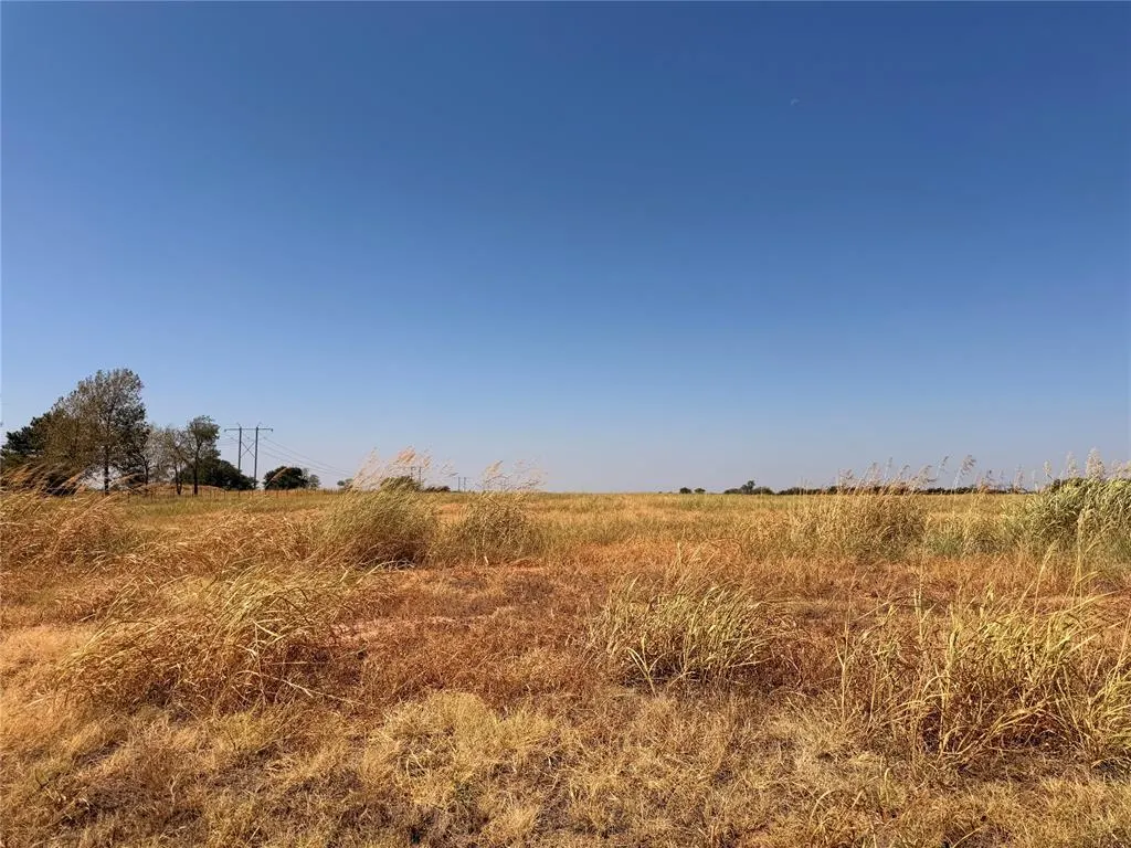 Photo 2 — County Street 2530 1, Fort Cobb, OK 73038