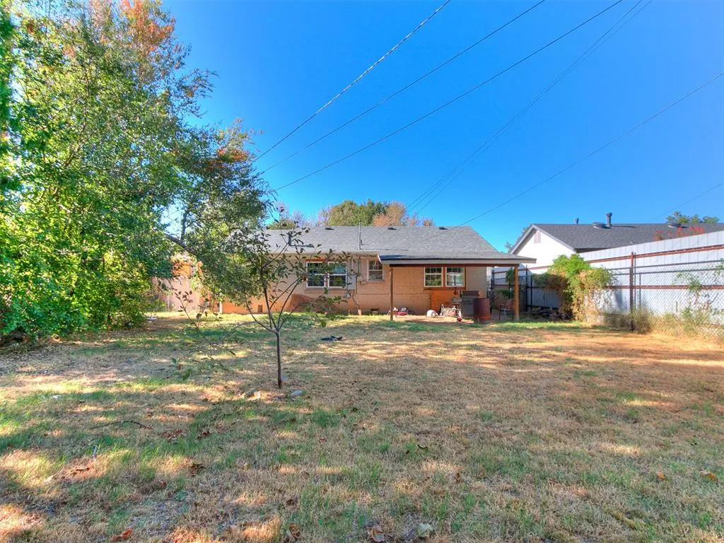Photo 19 — 3040 SW 39th Street, Oklahoma City, OK 73119