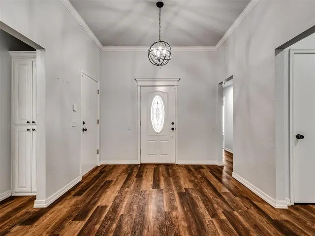 Photo 5 — 11108 SW 8th Street, Yukon, OK 73099