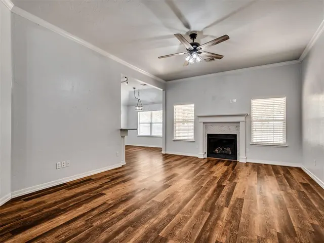 Photo 6 — 11108 SW 8th Street, Yukon, OK 73099