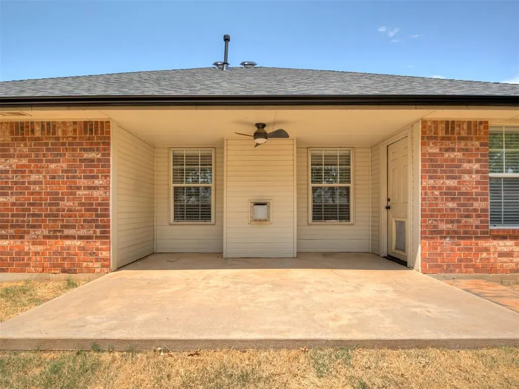 Photo 38 — 11108 SW 8th Street, Yukon, OK 73099