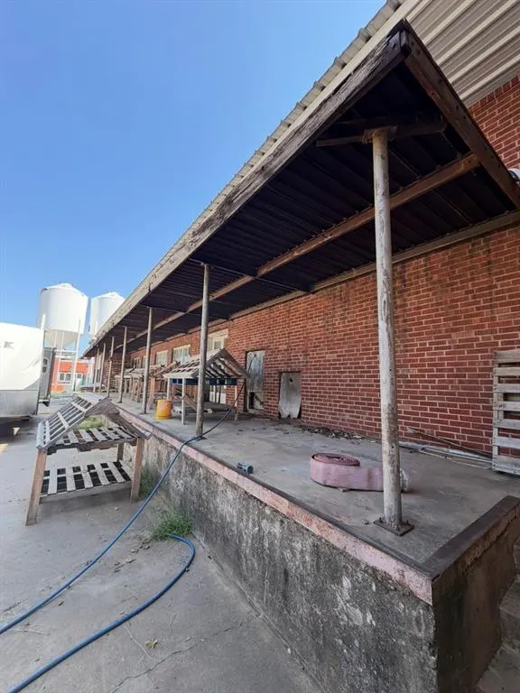 Photo 8 — 130 S Broadway Street, Konawa, OK 74849