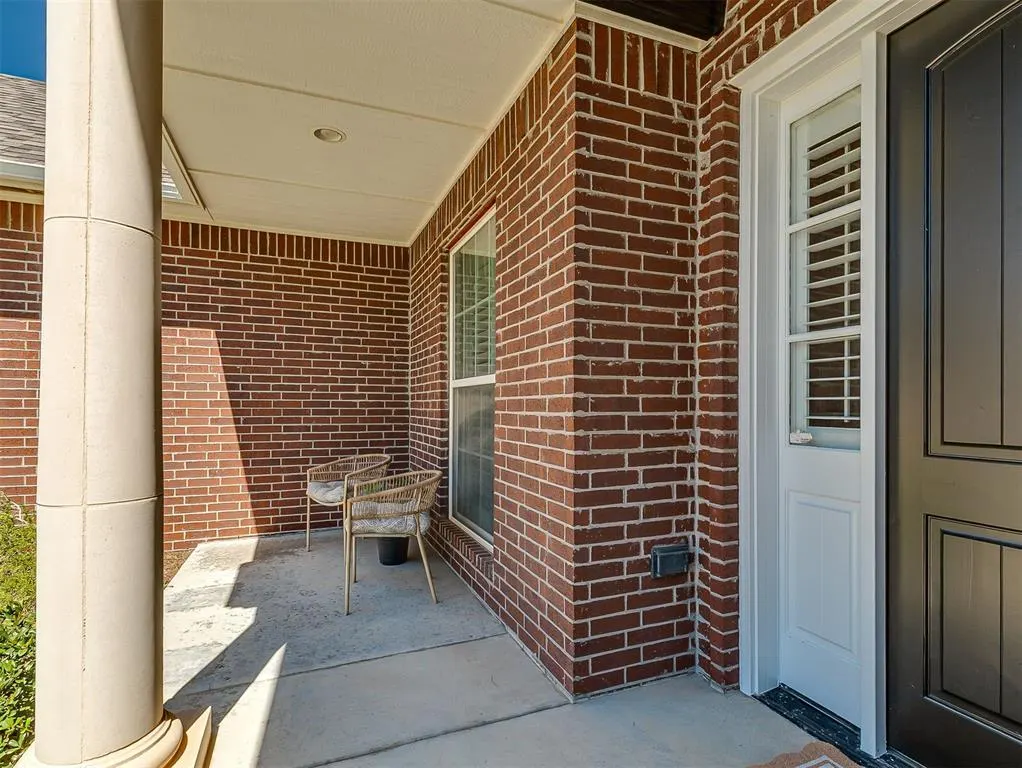 Photo 4 — 6908 Stinchcomb Drive, Oklahoma City, OK 73132