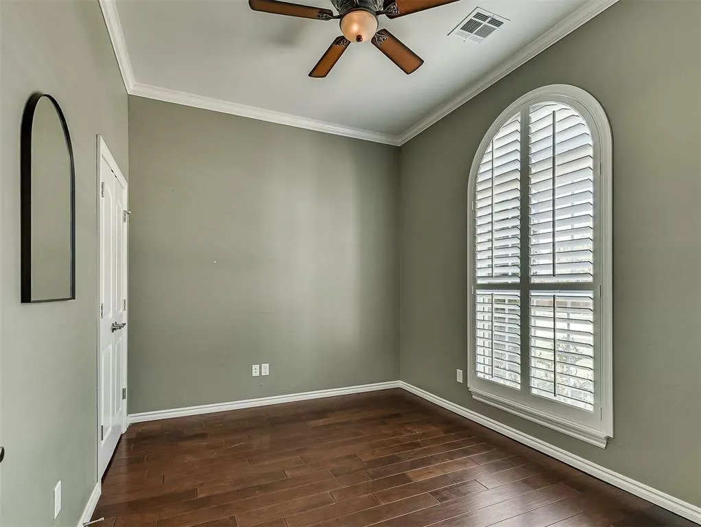 Photo 8 — 6908 Stinchcomb Drive, Oklahoma City, OK 73132