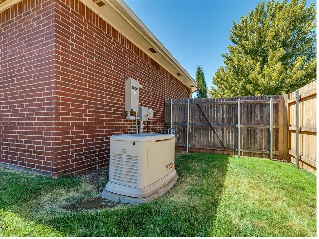 Photo 49 — 6908 Stinchcomb Drive, Oklahoma City, OK 73132