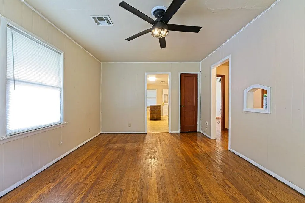 Photo 4 — 903 E Eufaula Street, Norman, OK 73071