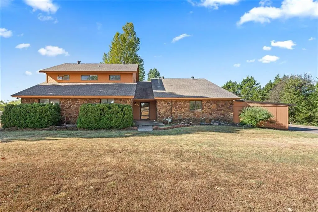 Front exterior — 8300 SW 84th Street, Oklahoma City, OK 73169