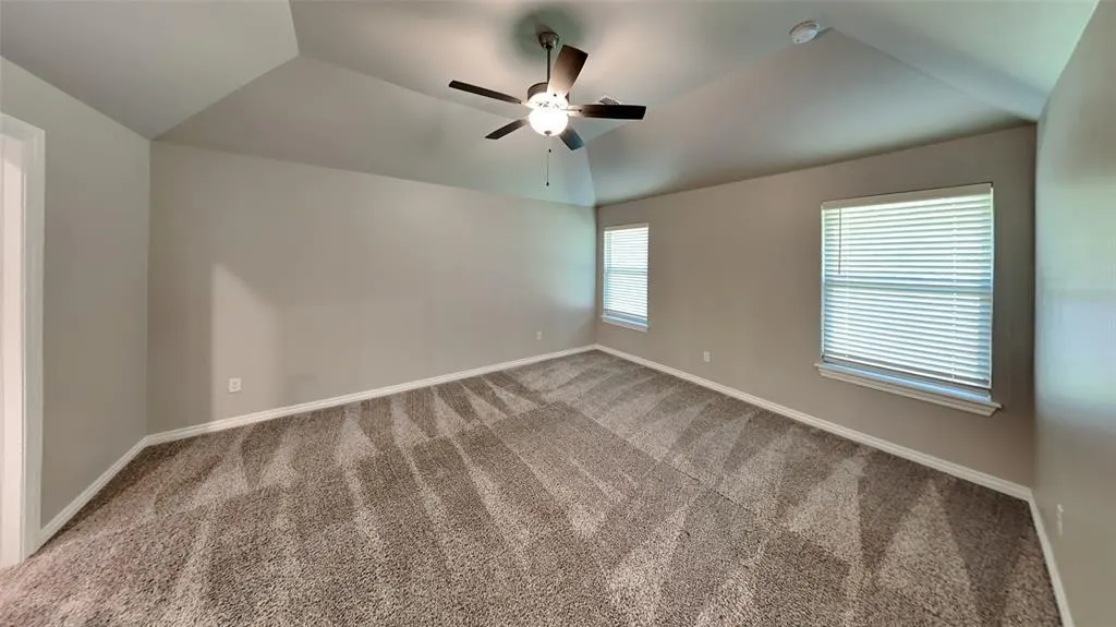 Photo 12 — 1505 NE 33rd Terrace, Moore, OK 73160