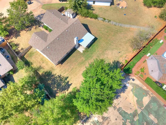 Photo 7 — 23 Crown Point, Shawnee, OK 74804