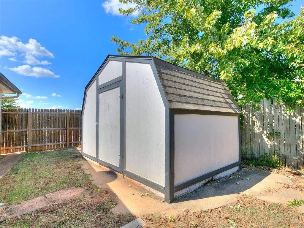 Photo 49 — 23 Crown Point, Shawnee, OK 74804