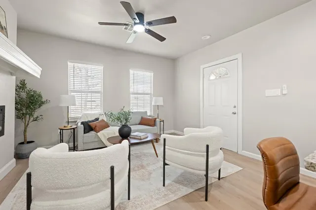 Photo 5 — 411 W Springer Avenue, Guthrie, OK 73044