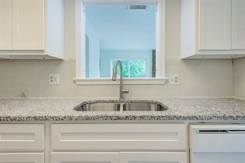 Photo 32 — 524 Westwood Court 526, Oklahoma City, OK 73127