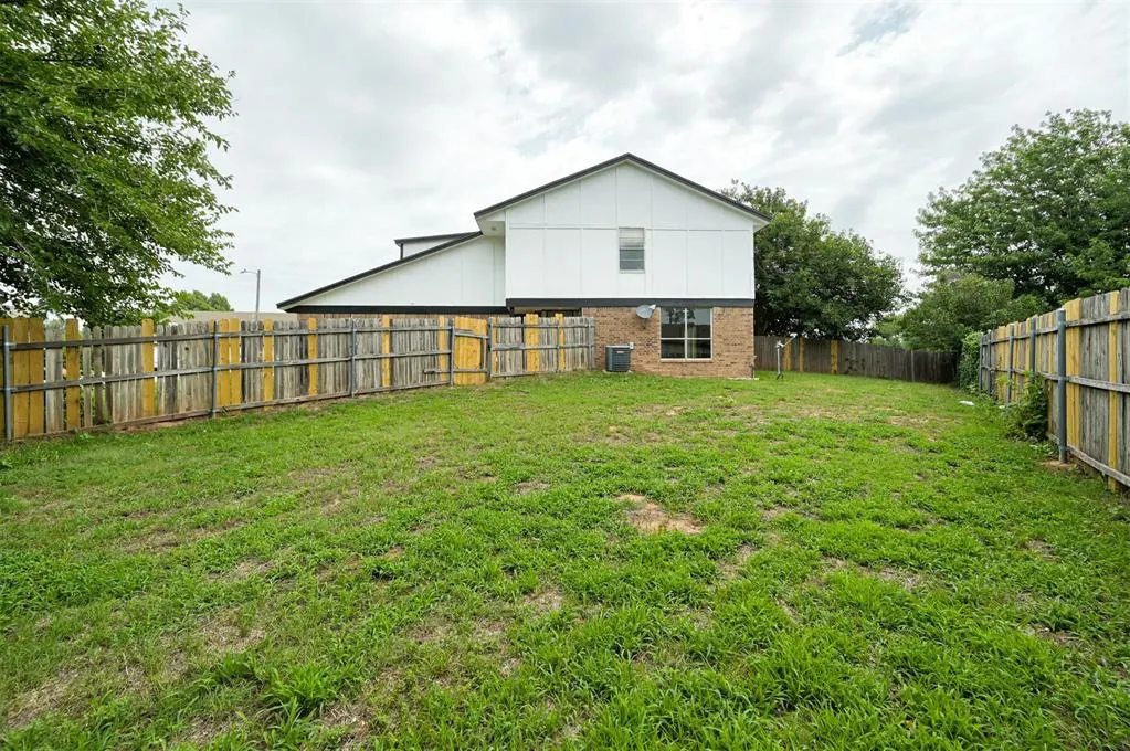 Photo 49 — 524 Westwood Court 526, Oklahoma City, OK 73127