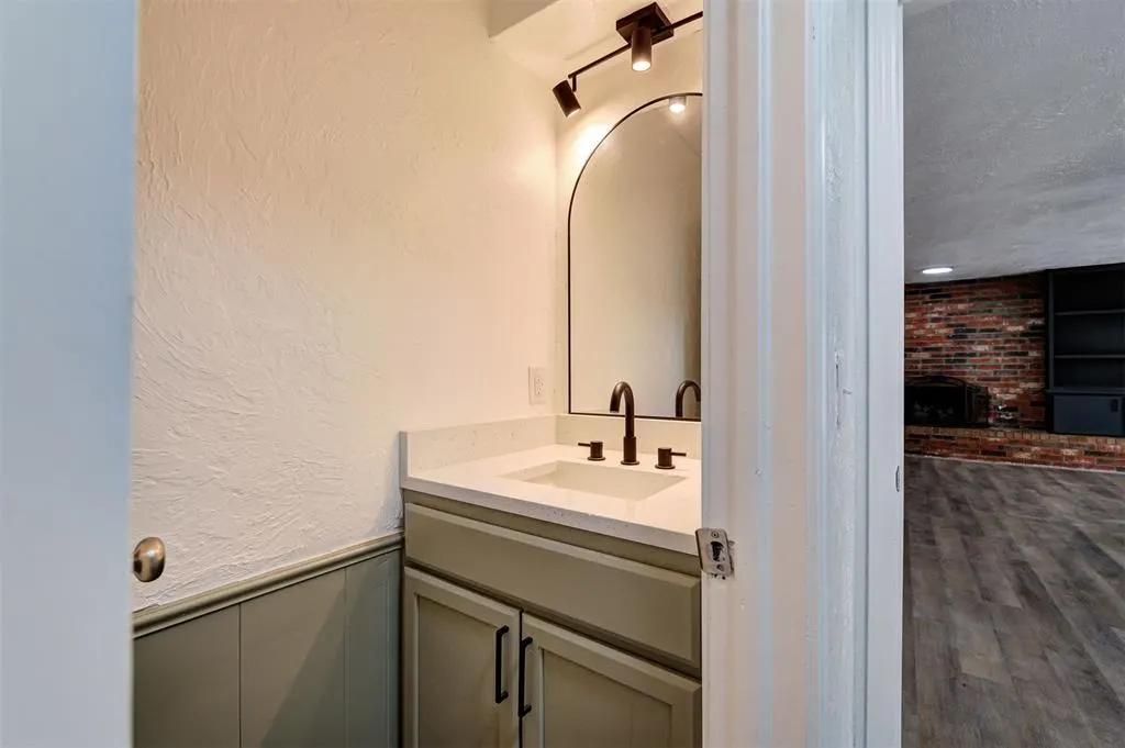 Photo 41 — 528 Westwood Court, Oklahoma City, OK 73127