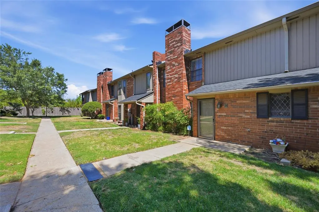 Photo 7 — 6500 N Grand Boulevard 117, Oklahoma City, OK 73116