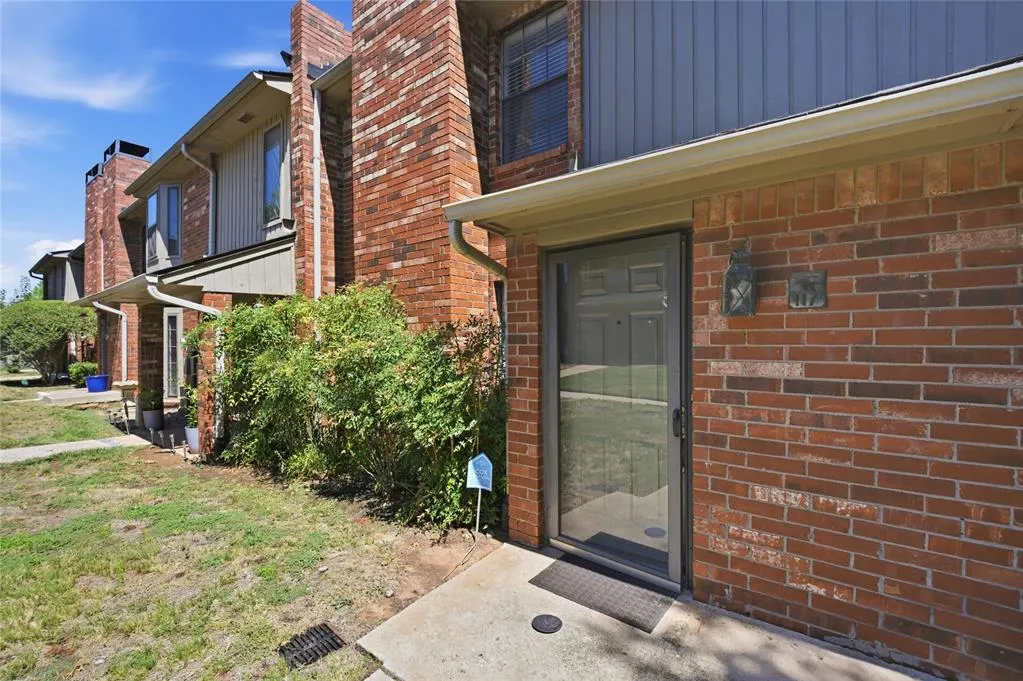 Photo 8 — 6500 N Grand Boulevard 117, Oklahoma City, OK 73116