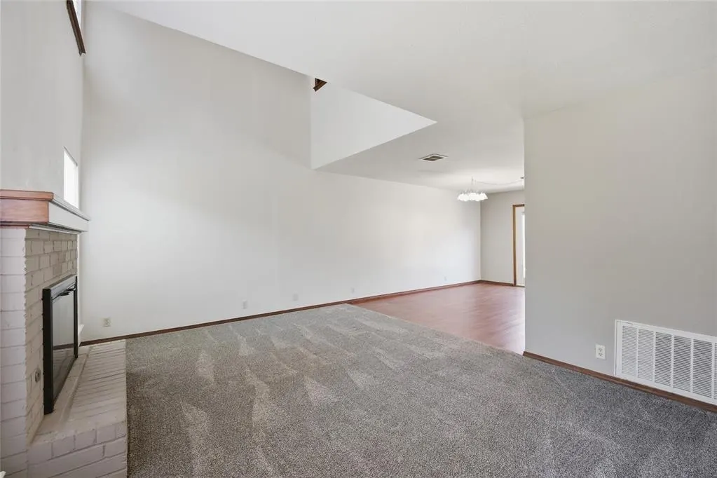 Photo 12 — 6500 N Grand Boulevard 117, Oklahoma City, OK 73116