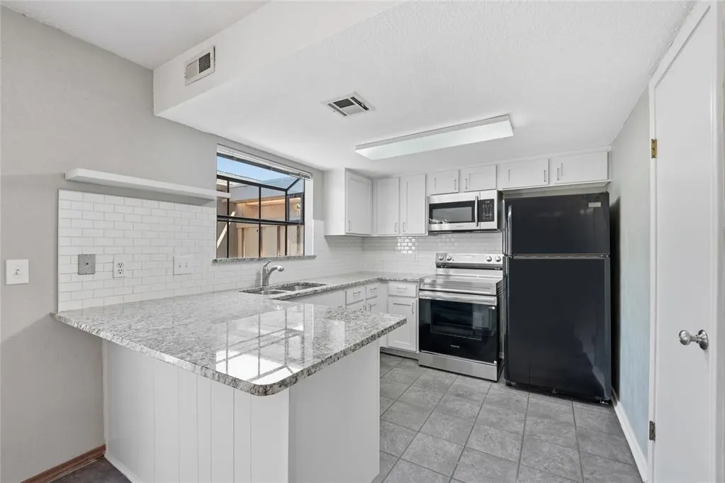 Photo 15 — 6500 N Grand Boulevard 117, Oklahoma City, OK 73116