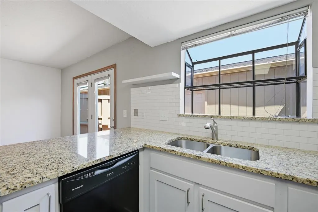 Photo 17 — 6500 N Grand Boulevard 117, Oklahoma City, OK 73116