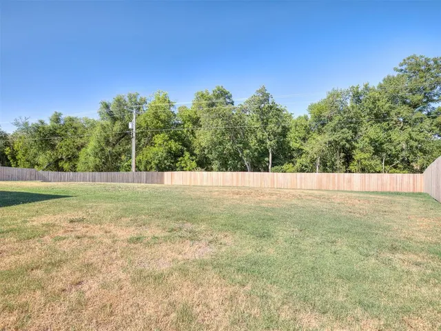 Photo 2 — 14231 Little Falls Lane, Piedmont, OK 73078