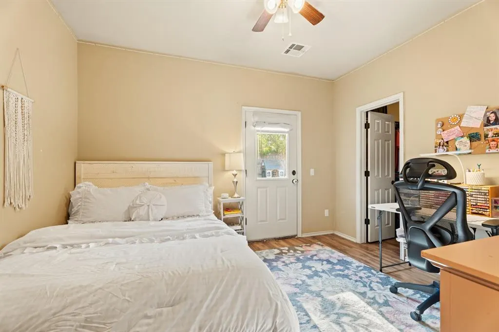 Photo 11 — 110 Barrett Place 108 & 110, Edmond, OK 73003