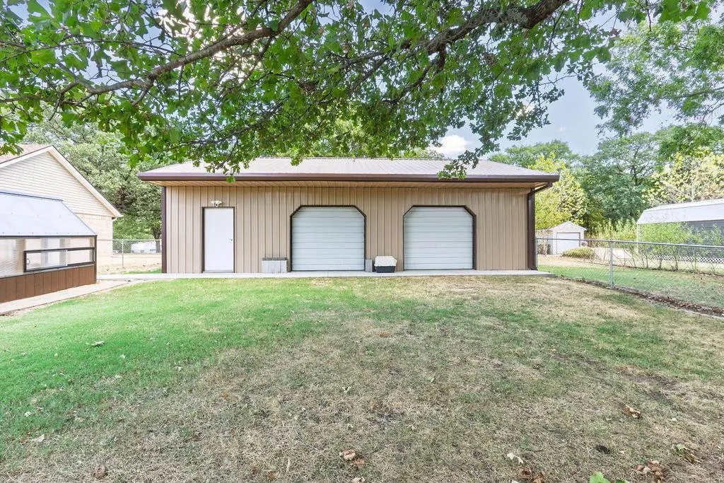 Photo 4 — 105 Camaron Drive, Shawnee, OK 74804
