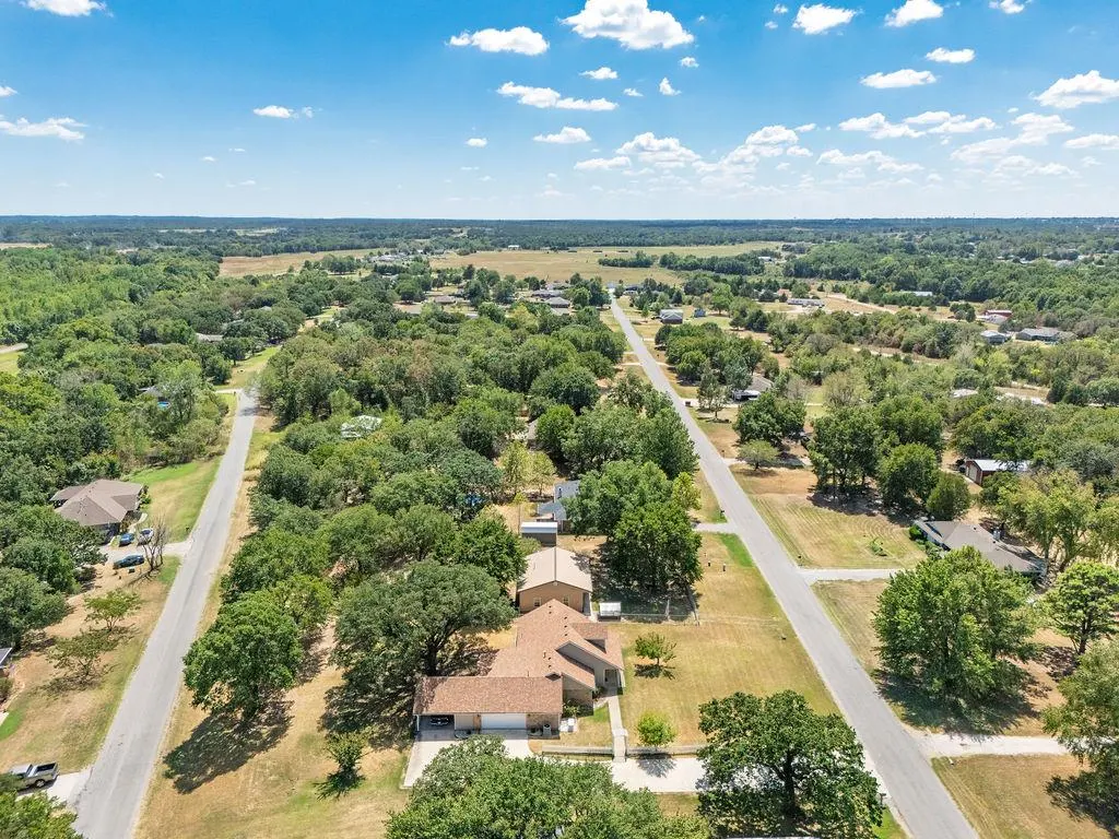 Photo 22 — 105 Camaron Drive, Shawnee, OK 74804