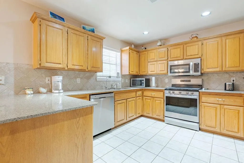 Photo 35 — 105 Camaron Drive, Shawnee, OK 74804