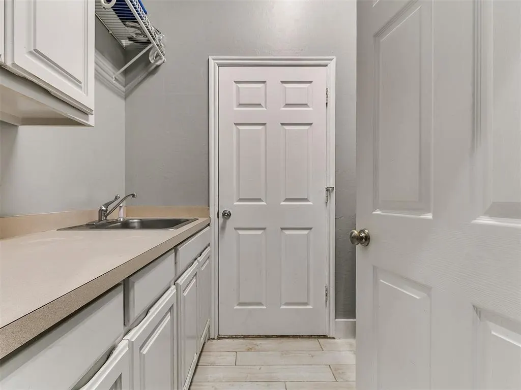 Photo 40 — 4949 Penn Place Place, Edmond, OK 73025