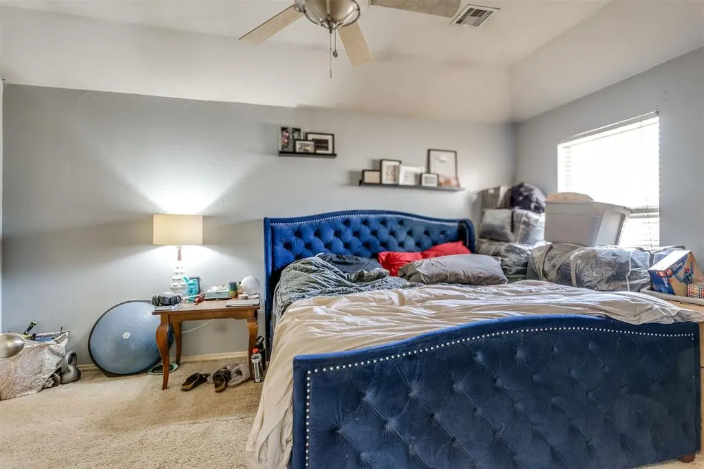 Photo 13 — 516 S Castle Ridge Lane, Mustang, OK 73064
