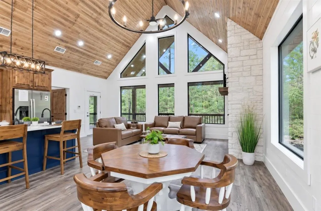 Photo 4 — 139 Fiery Fern Trail, Broken Bow, OK 74728