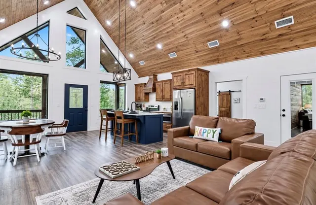 Photo 6 — 139 Fiery Fern Trail, Broken Bow, OK 74728