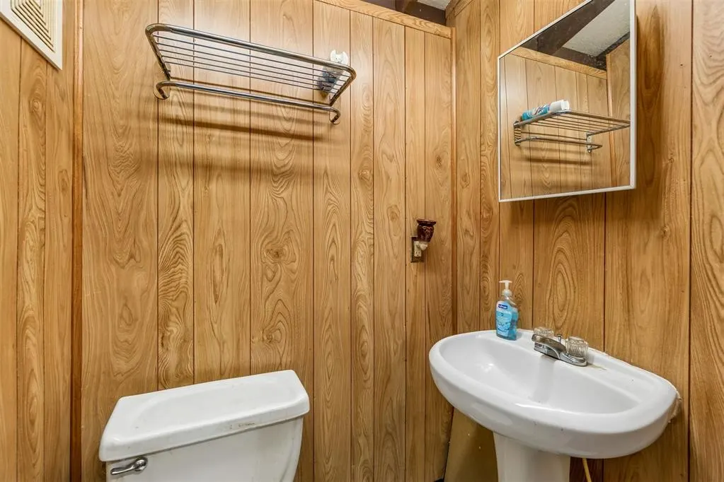 Photo 24 — 1920 Miramar Boulevard, Oklahoma City, OK 73111