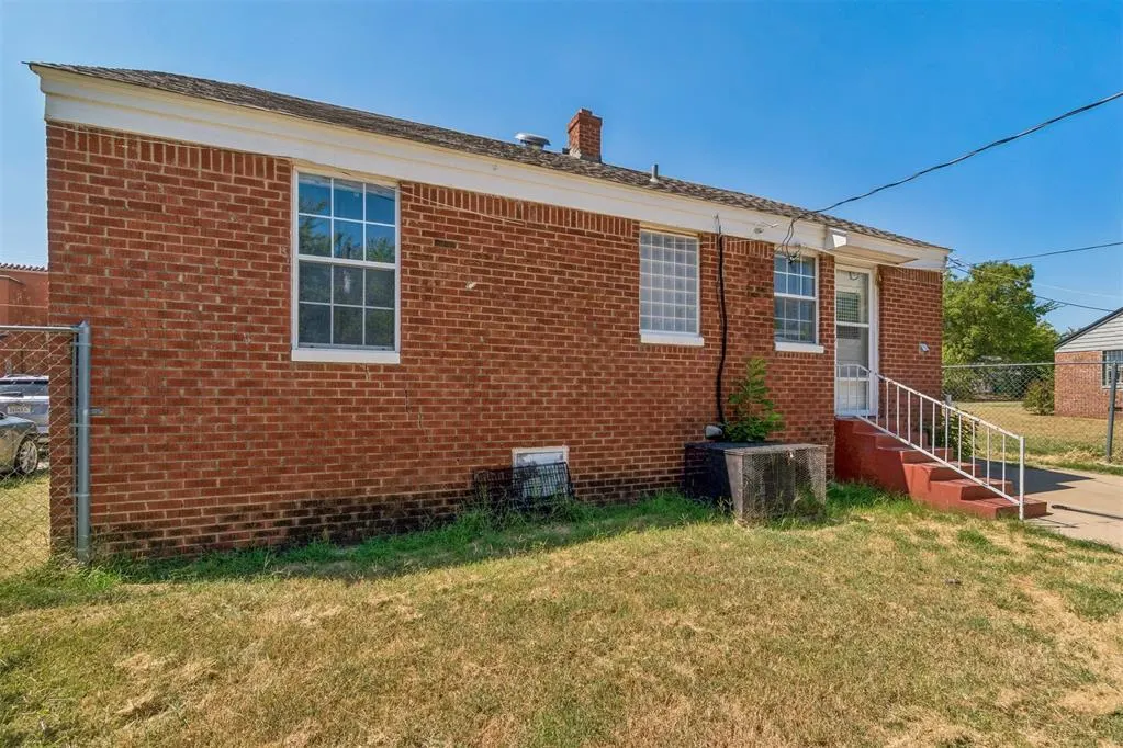 Photo 29 — 1920 Miramar Boulevard, Oklahoma City, OK 73111