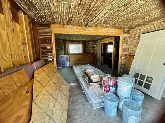 Photo 3 — 1131 N Oklahoma Avenue, Shawnee, OK 74801