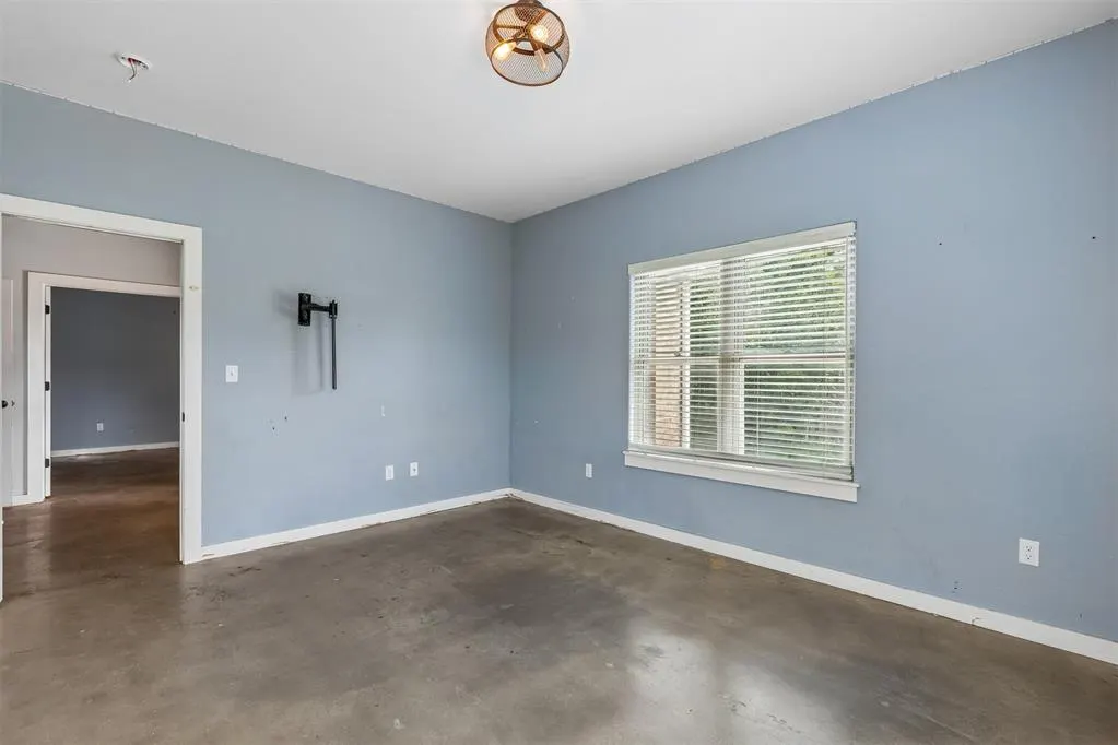 Photo 28 — 551 W 9th Avenue, Bristow, OK 74010