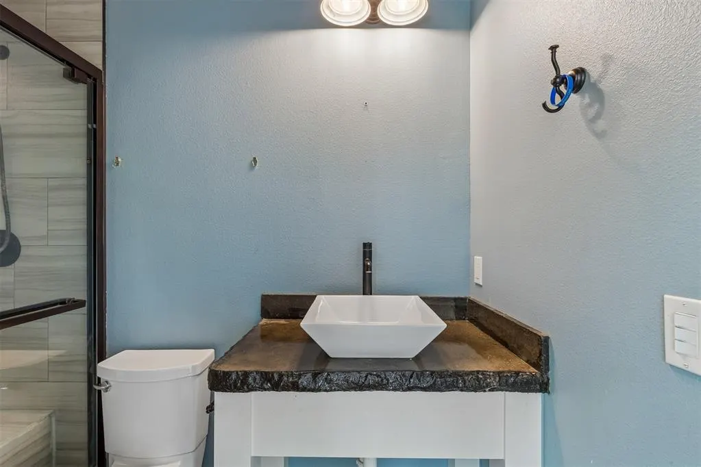 Photo 30 — 551 W 9th Avenue, Bristow, OK 74010