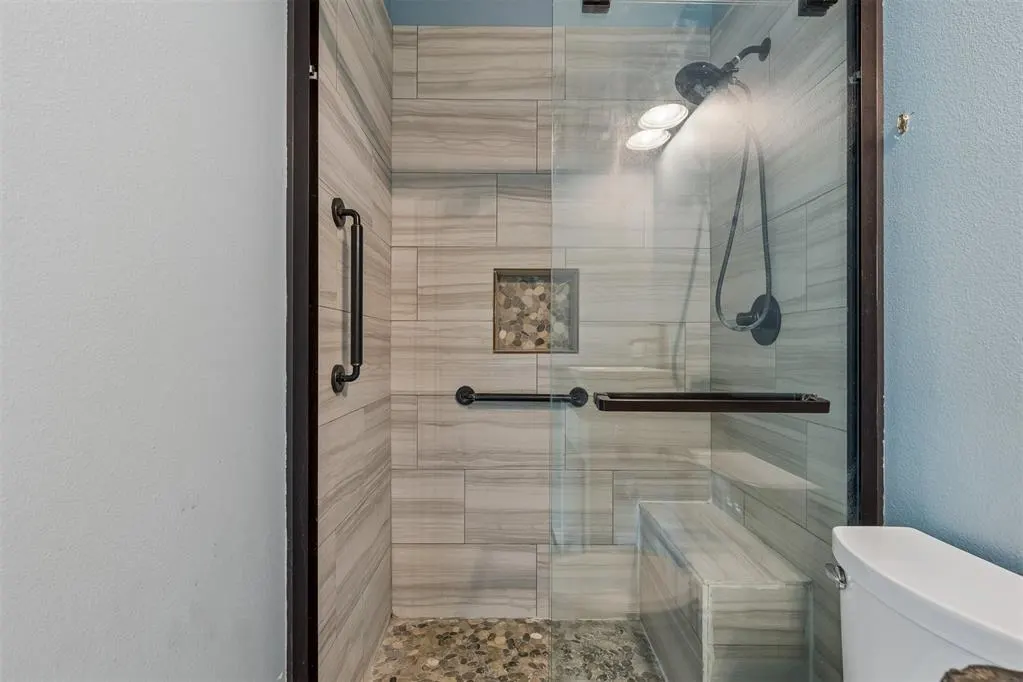 Photo 31 — 551 W 9th Avenue, Bristow, OK 74010