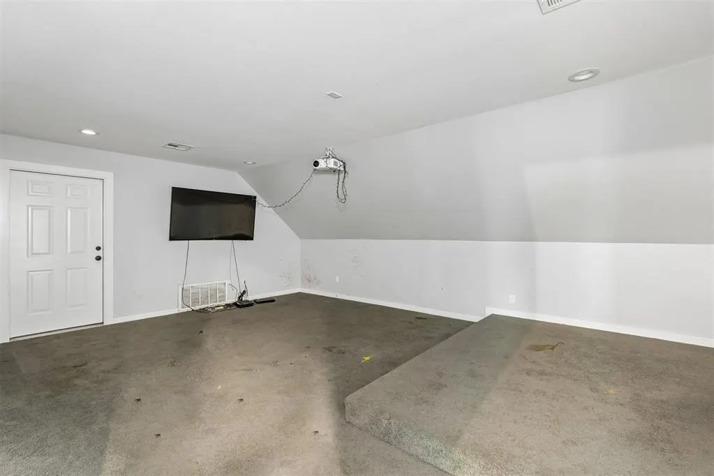 Photo 41 — 551 W 9th Avenue, Bristow, OK 74010