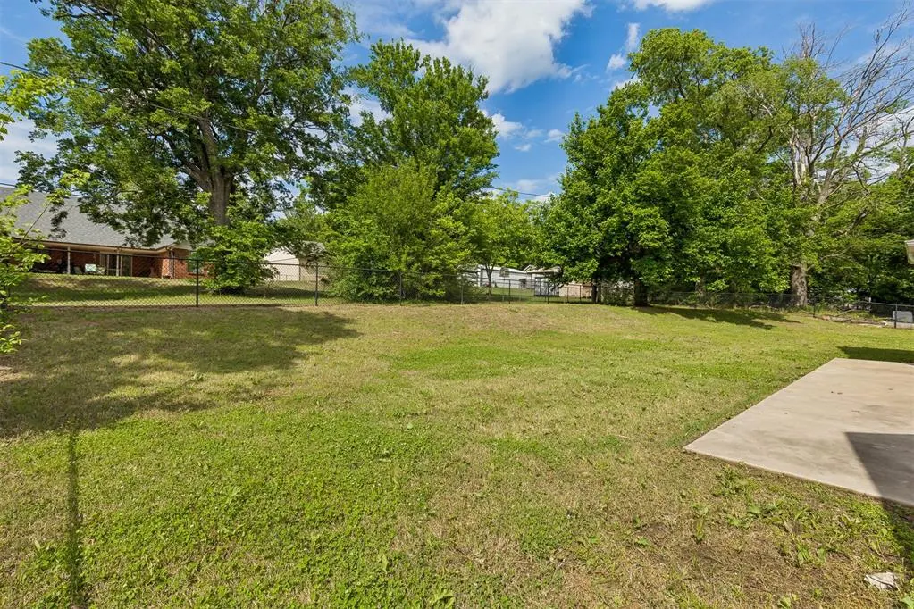Photo 46 — 551 W 9th Avenue, Bristow, OK 74010