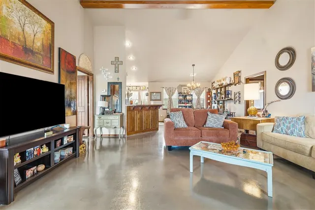 Photo 8 — 5048 Fairview Road, Davis, OK 73030