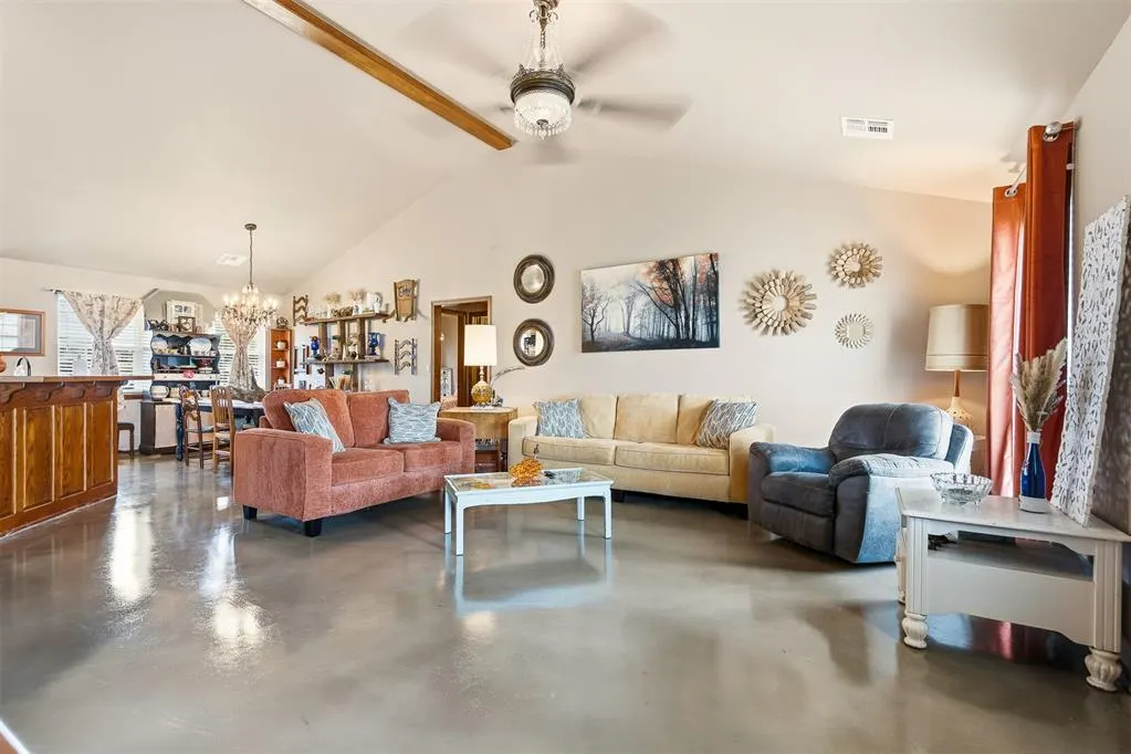 Photo 9 — 5048 Fairview Road, Davis, OK 73030