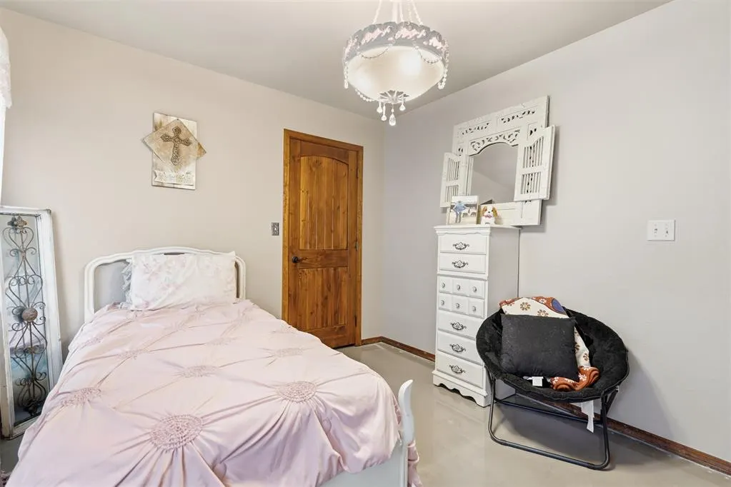 Photo 29 — 5048 Fairview Road, Davis, OK 73030
