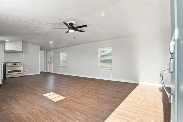 Photo 3 — 333144 E 1066 Road, McLoud, OK 74851