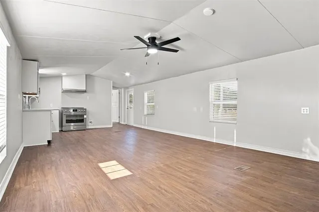 Photo 4 — 333144 E 1066 Road, McLoud, OK 74851