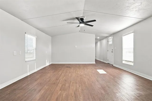 Photo 5 — 333144 E 1066 Road, McLoud, OK 74851